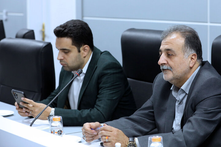 نشست کمیسیون اصل نود مجلس با مسئولان اقتصادی