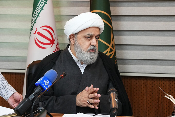 نشست مشترک کمیسیون فرهنگی مجلس با رئیس مجمع تقریب مذاهب اسلامی