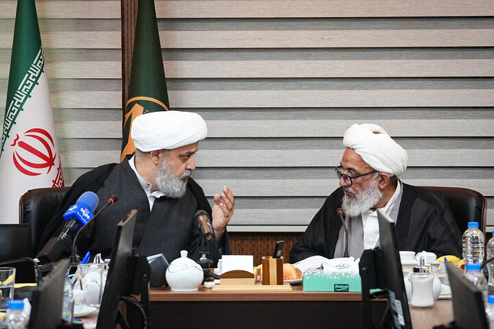 نشست مشترک کمیسیون فرهنگی مجلس با رئیس مجمع تقریب مذاهب اسلامی
