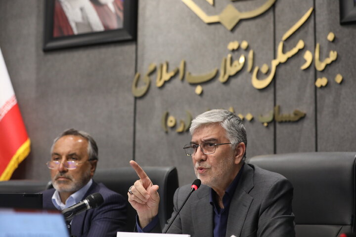 نشست کمیسیون عمران مجلس با رئیس بنیاد رئیس مسکن انقلاب اسلامی