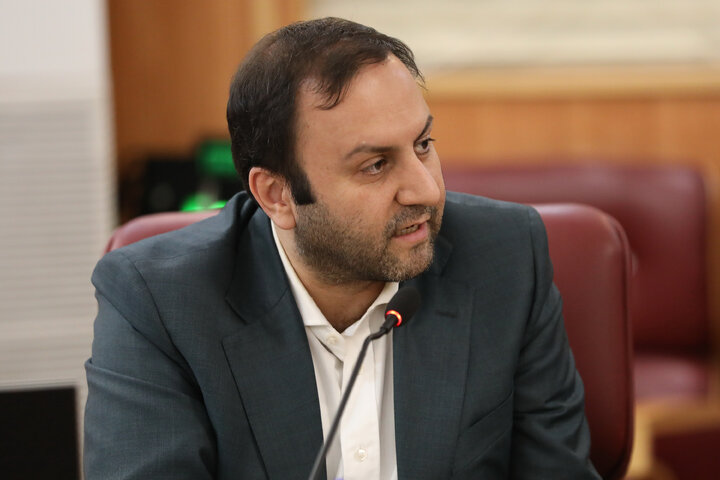 نشست کمیسیون برنامه و بودجه مجلس با مدیرعامل شرکت ملی پالایش و پخش فرآورده های نفتی