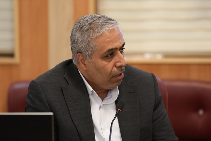 نشست کمیسیون برنامه و بودجه مجلس با مدیرعامل شرکت ملی پالایش و پخش فرآورده های نفتی