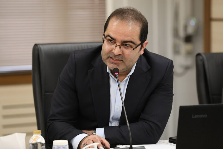 نشست مشترک کمیسیون امور داخلی کشور و شوراهای مجلس با وزیر صنعت، معدن و تجارت