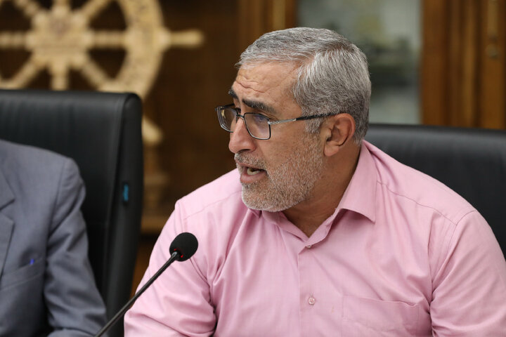نشست مشترک کمیسیون امور داخلی کشور و شوراهای مجلس با وزیر صنعت، معدن و تجارت