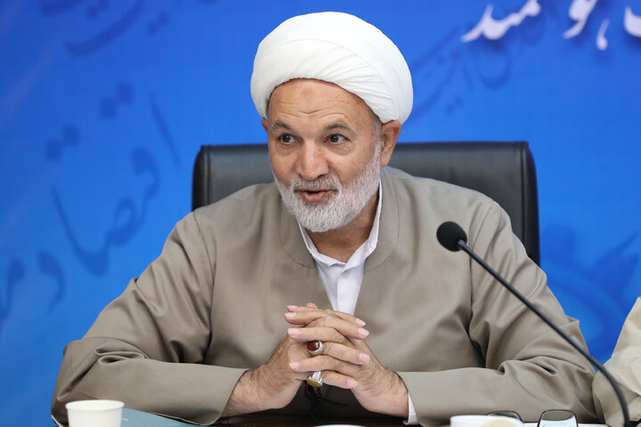 نشست مشترک کمیسیون امور داخلی کشور و شوراهای مجلس با وزیر صنعت، معدن و تجارت