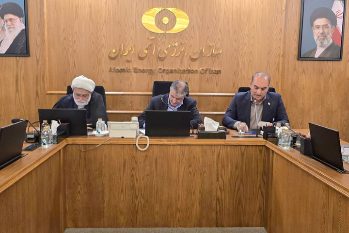 نشست مشترک کمیسیون انرژی مجلس با رئیس سازمان انرژی اتمی ایران