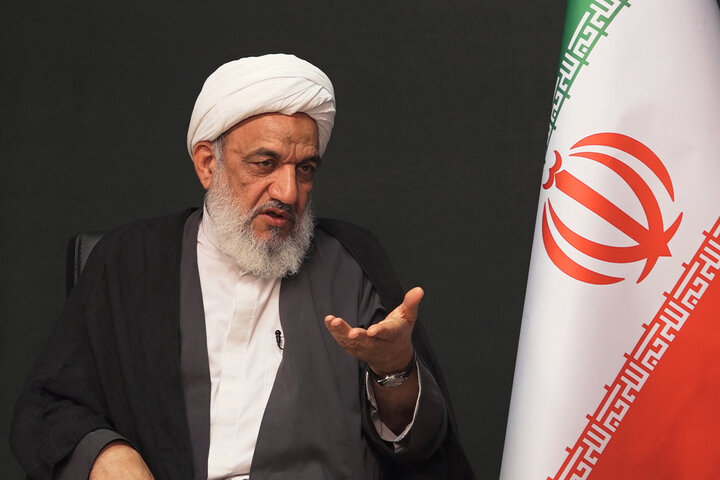 رفتن تیم ملی فوتبال به جام جهانی عزتمندانه نیست
