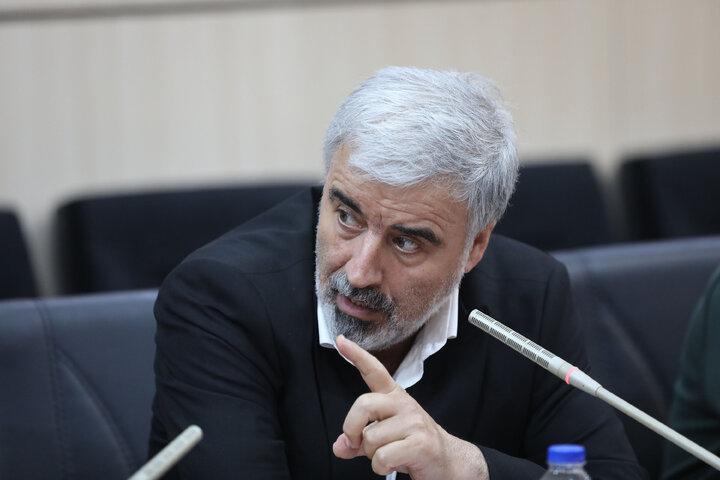 نشست کمیسیون بهداشت و درمان با مدیران سازمان غذا و دارو