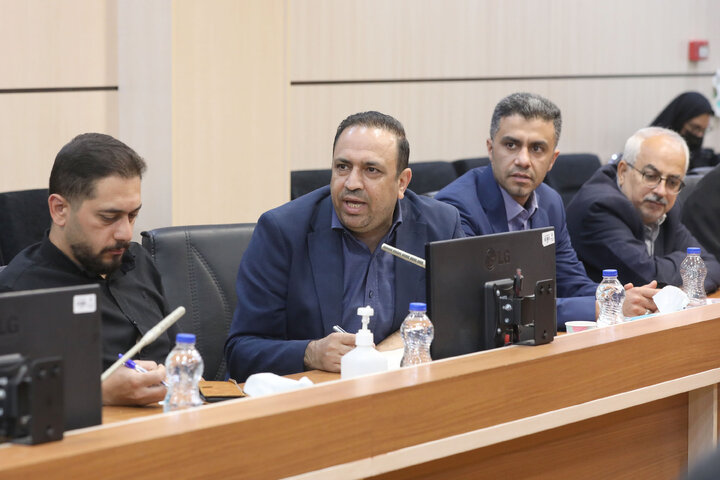 نشست کمیسیون بهداشت و درمان با مدیران سازمان غذا و دارو