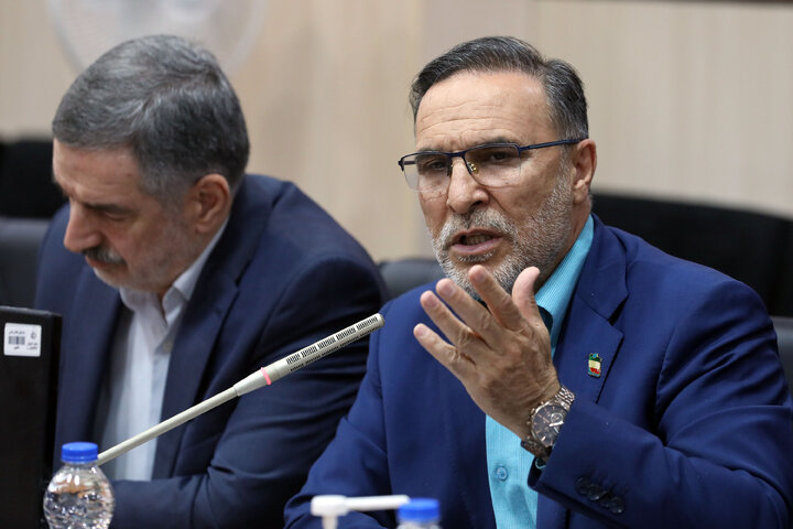 نشست کمیسیون بهداشت و درمان با مدیران سازمان غذا و دارو