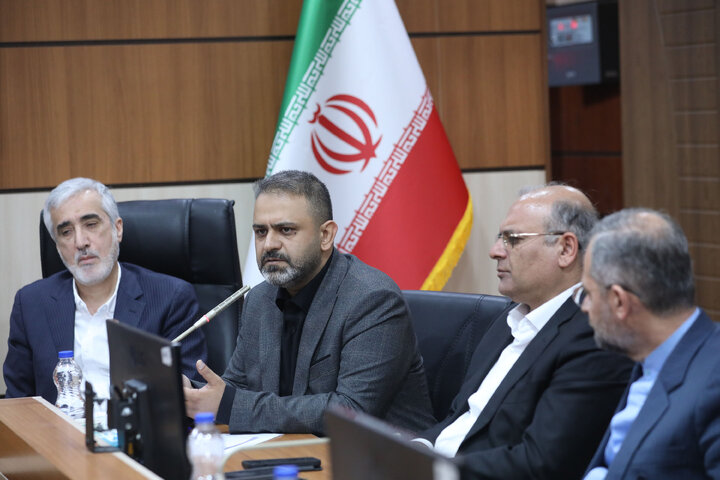 نشست کمیسیون بهداشت و درمان با مدیران سازمان غذا و دارو