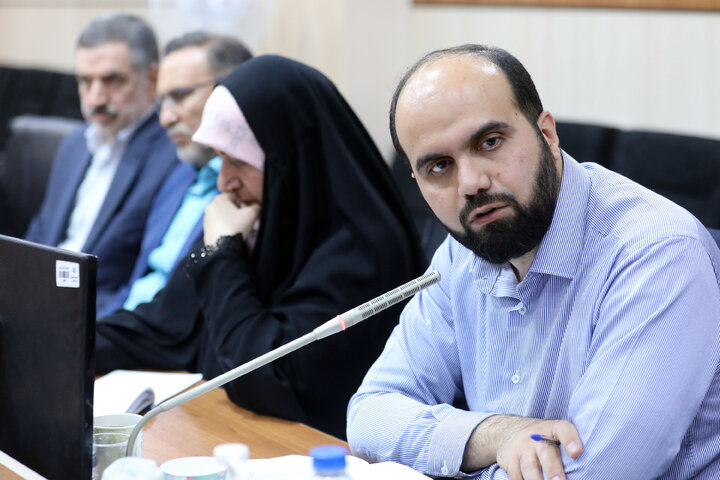 نشست کمیسیون بهداشت و درمان با مدیران سازمان غذا و دارو