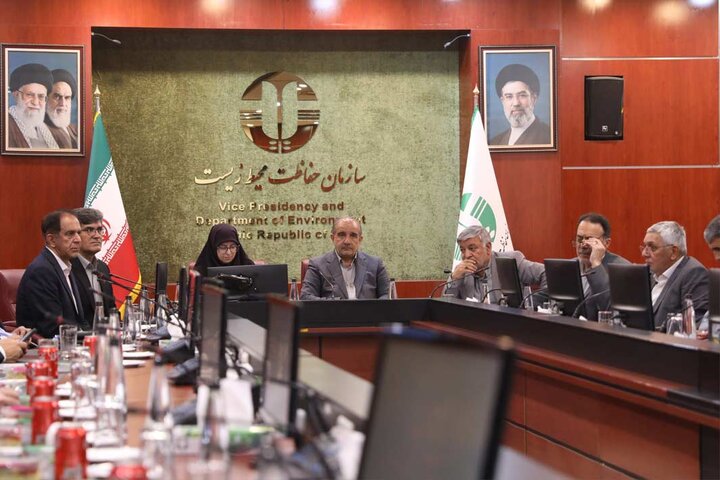 نشست کمیسیون کشاورزی با رئیس سازمان محیط‌زیست