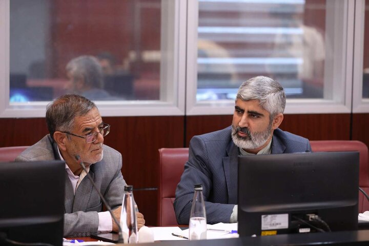 نشست کمیسیون کشاورزی با رئیس سازمان محیط‌زیست