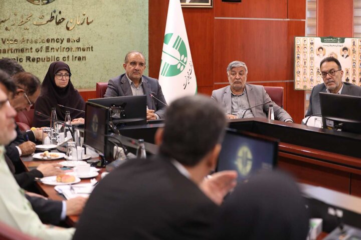 نشست کمیسیون کشاورزی با رئیس سازمان محیط‌زیست