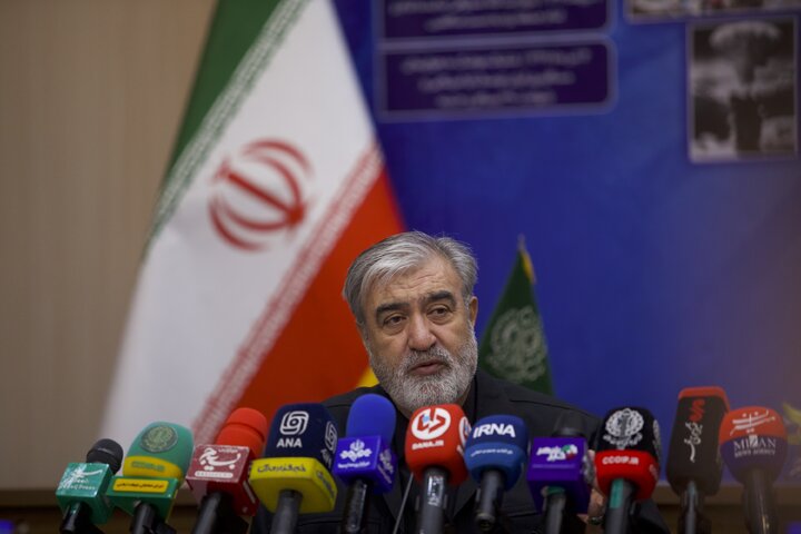 نشست هفته بازخوانی و افشای حقوق بشر آمریکایی