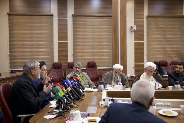 نشست هفته بازخوانی و افشای حقوق بشر آمریکایی