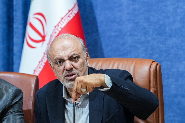نشست کمیسیون آموزش مجلس با معاون علمی و فناوری رئیس جمهور