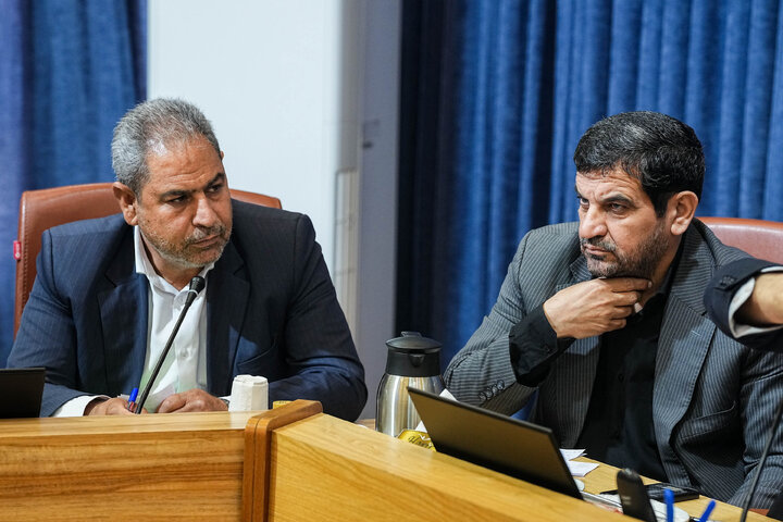 نشست کمیسیون آموزش مجلس با معاون علمی و فناوری رئیس جمهور