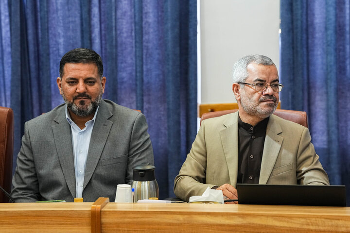 نشست کمیسیون آموزش مجلس با معاون علمی و فناوری رئیس جمهور