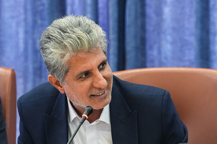 نشست کمیسیون آموزش مجلس با معاون علمی و فناوری رئیس جمهور