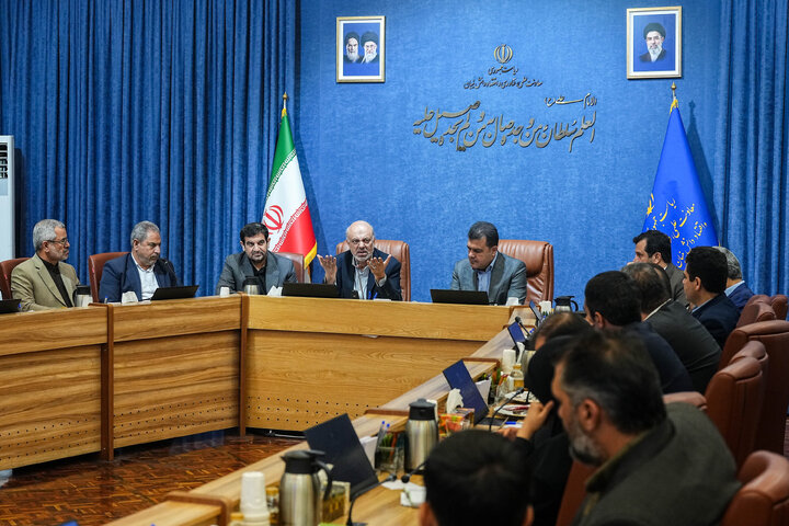 نشست کمیسیون آموزش مجلس با معاون علمی و فناوری رئیس جمهور
