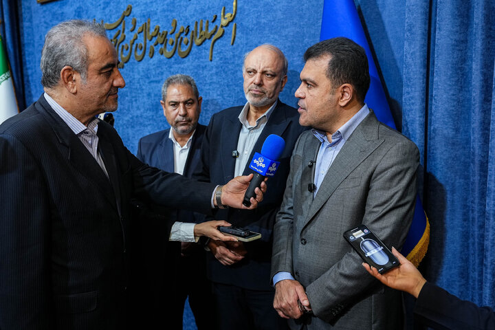 نشست کمیسیون آموزش مجلس با معاون علمی و فناوری رئیس جمهور