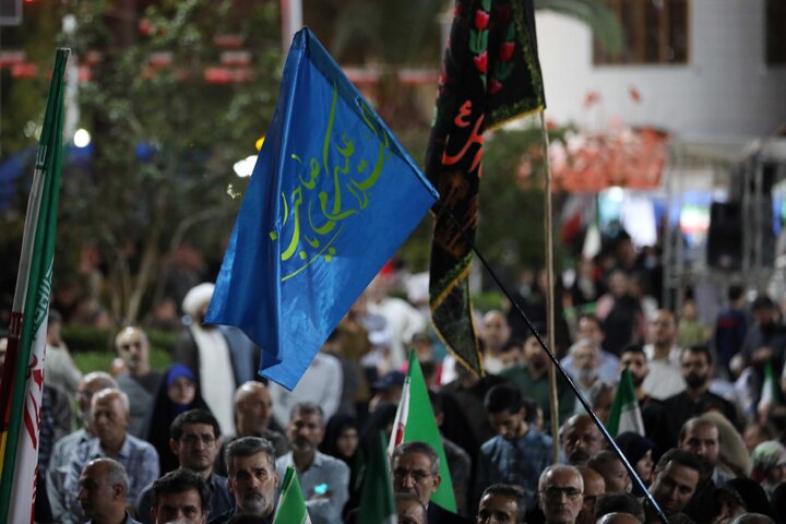 حضور حاجی بابایی در تجمع مردم رشت