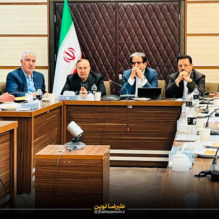 نوین خواستار تعیین‌تکلیف فوری الحاق روستاهای اطراف تبریز شد