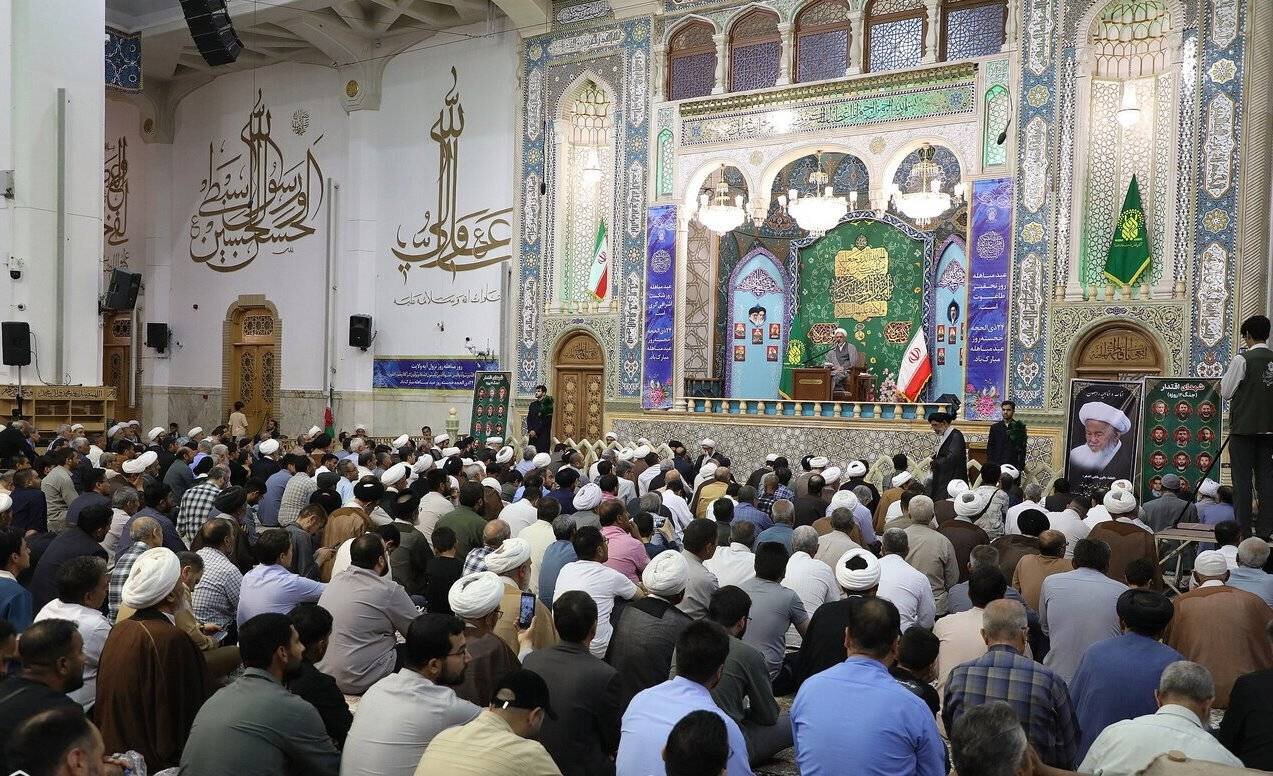 نماینده ویژه رئیس مجلس در مراسم بزرگداشت آیت‌الله فیاض و شهدای جنگ ۱۲ روزه در قم حضور یافت