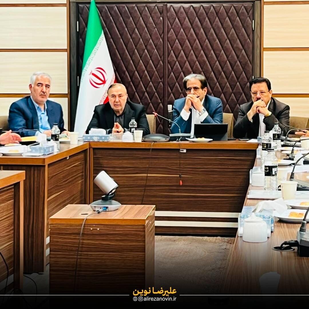 نوین خواستار تعیین‌تکلیف فوری الحاق روستاهای اطراف تبریز شد