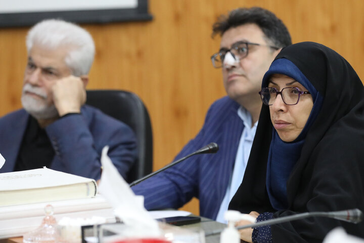نشست کمیسیون بهداشت و درمان مجلس با پژوهشگاه رویان