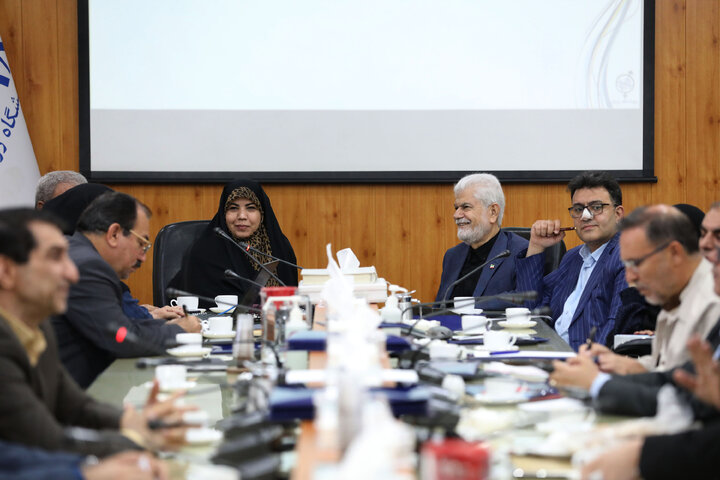 نشست کمیسیون بهداشت و درمان مجلس با پژوهشگاه رویان