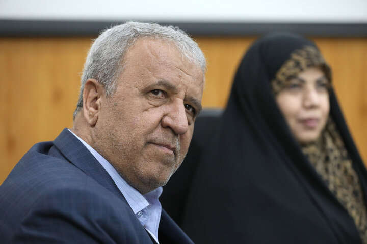 نشست کمیسیون بهداشت و درمان مجلس با پژوهشگاه رویان