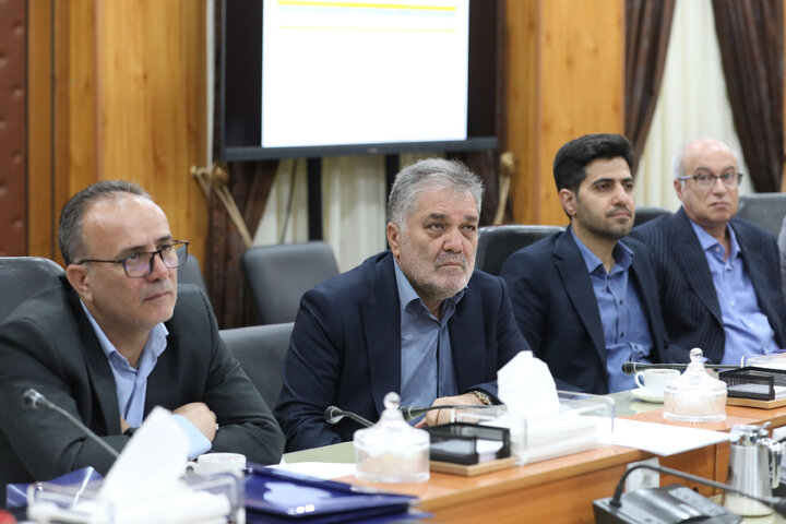 نشست کمیسیون بهداشت و درمان مجلس با پژوهشگاه رویان