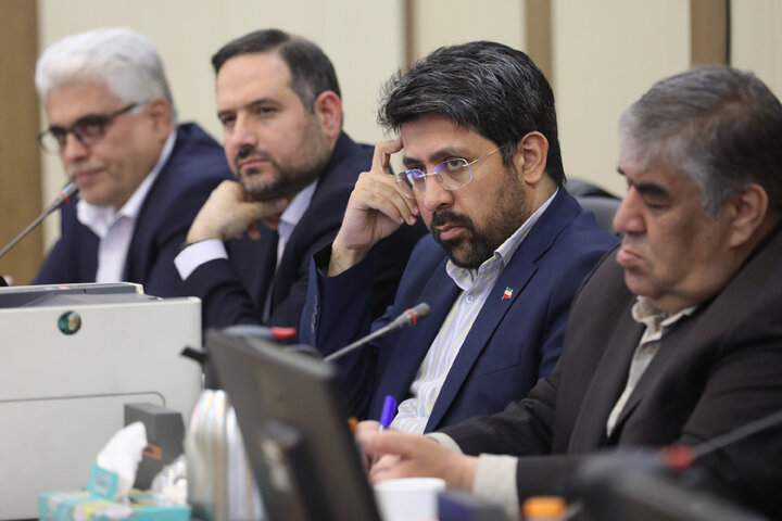 نشست کمیسیون انرژی مجلس شورای اسلامی با معاونین وزارت خانه ها