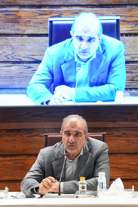 نشست کمیسیون کشاورزی مجلس با معاونان وزارتخانه‌ها در خصوص آرد و نان