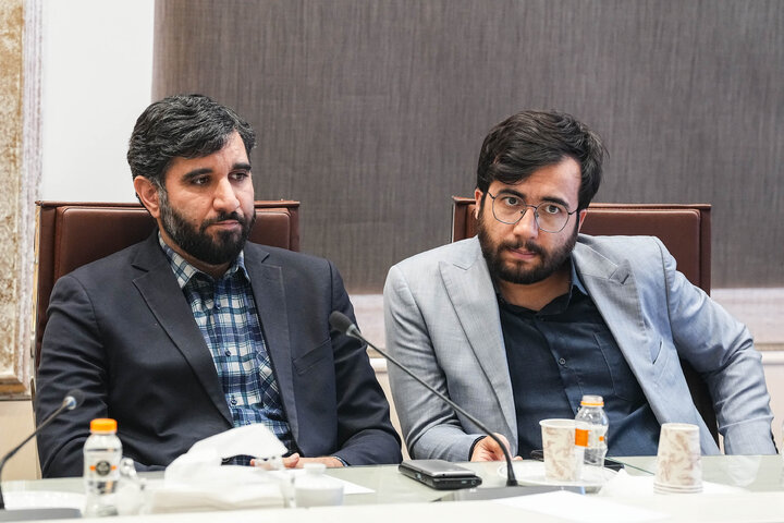 نشست کمیسیون کشاورزی مجلس با معاونان وزارتخانه‌ها در خصوص آرد و نان
