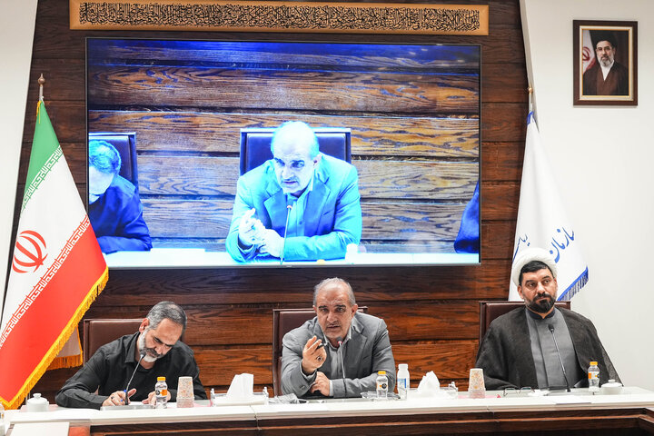 نشست کمیسیون کشاورزی مجلس با معاونان وزارتخانه‌ها در خصوص آرد و نان
