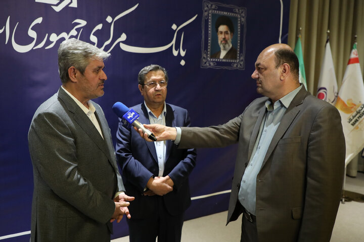 نشست کمیسیون برنامه و بودجه مجلس با رئیس بانک مرکزی