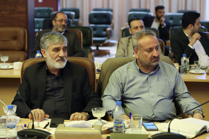 نشست کمیسیون برنامه و بودجه مجلس با رئیس بانک مرکزی