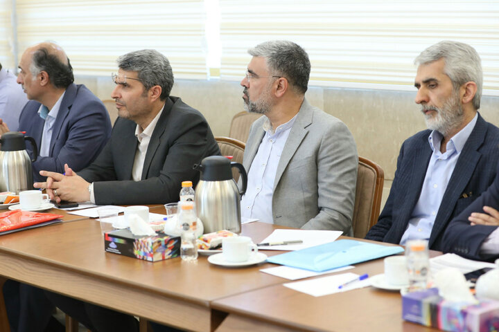 نشست کمیسیون انرژی با وزارت جهاد و وزارت راه و وزارت نفت