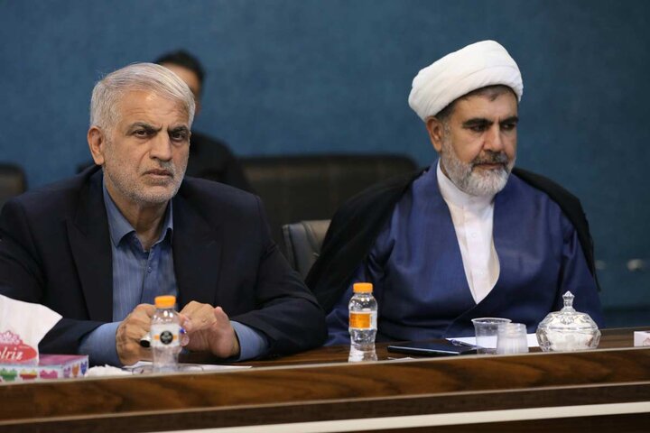 نشست کمیسیون اصل ۹۰ با رییس سازمان ثبت اسناد و املاک کشور
