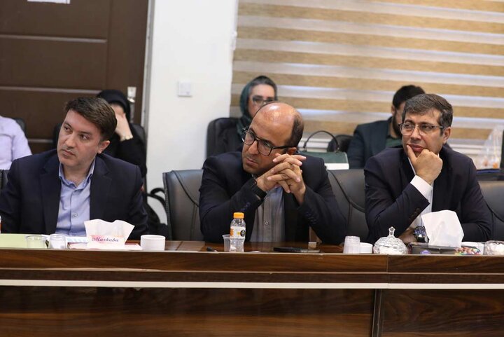 نشست کمیسیون اصل ۹۰ با رییس سازمان ثبت اسناد و املاک کشور