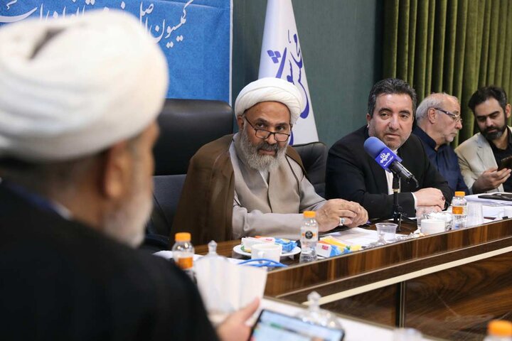 نشست کمیسیون اصل ۹۰ با رییس سازمان ثبت اسناد و املاک کشور