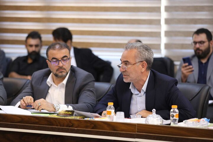 نشست کمیسیون اصل ۹۰ با رییس سازمان ثبت اسناد و املاک کشور