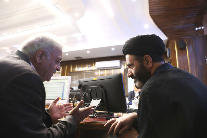 نشست کمیسیون صنایع و معادن مجلس شورای اسلامی با رییس و معاونین سازمان تامین اجتماعی