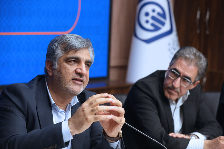 نشست کمیسیون صنایع و معادن مجلس شورای اسلامی با رییس و معاونین سازمان تامین اجتماعی