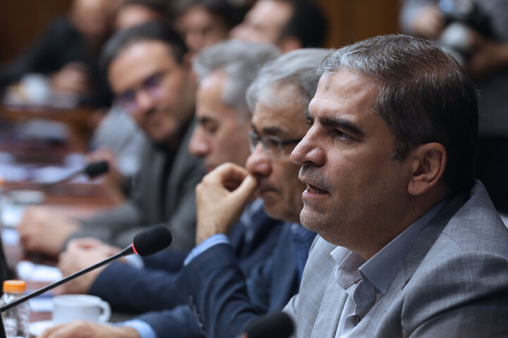 نشست کمیسیون صنایع و معادن مجلس شورای اسلامی با رییس و معاونین سازمان تامین اجتماعی