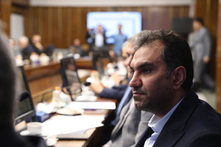 نشست کمیسیون صنایع و معادن مجلس شورای اسلامی با رییس و معاونین سازمان تامین اجتماعی